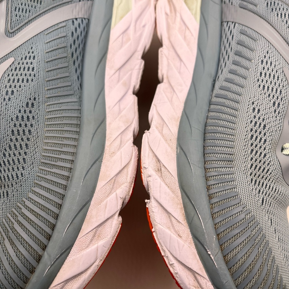HOKA ONE ONE BONDI 7 - Picture 8 of 10